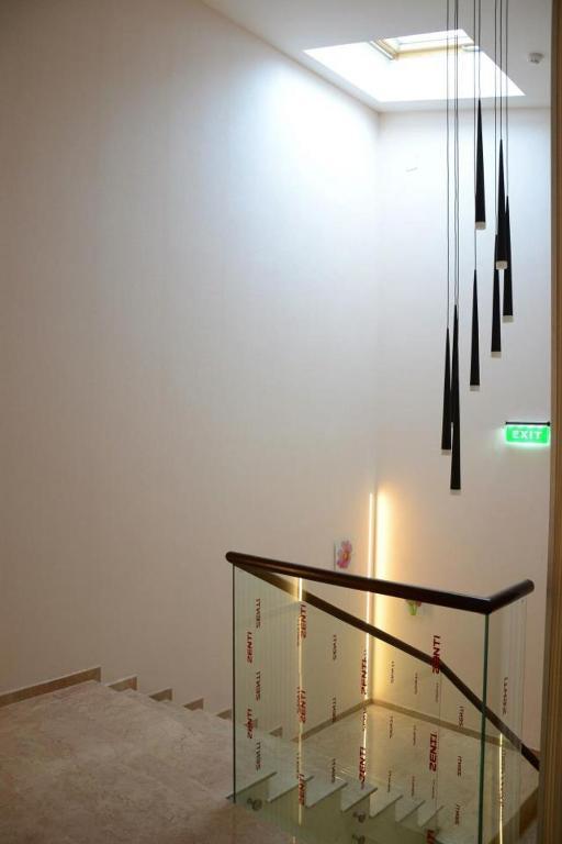 Zenti Plaza Hotel Дробета-Турну-Северин Экстерьер фото